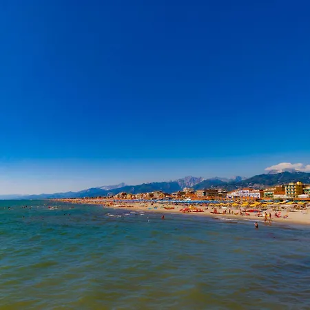 Cristina By Interhome * Pietrasanta