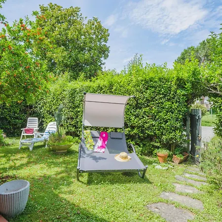 Cristina By Interhome Pietrasanta